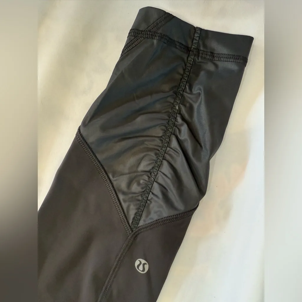 174 lululemon athletica Gray and Pink Leggings Pace Queen Tight Soot 6 - Image 5