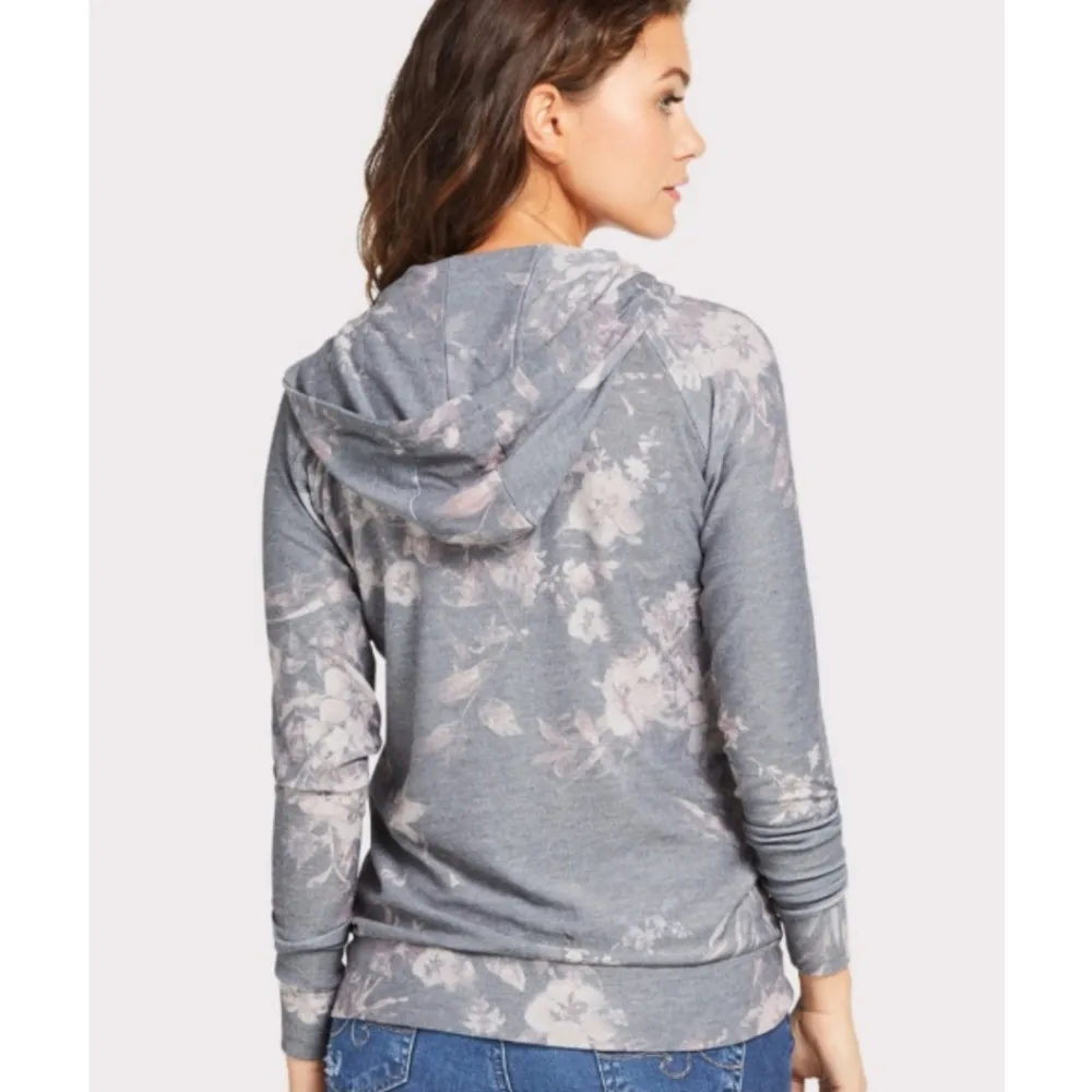 Chaser floral zip- up hoodie w pockets - Image 11
