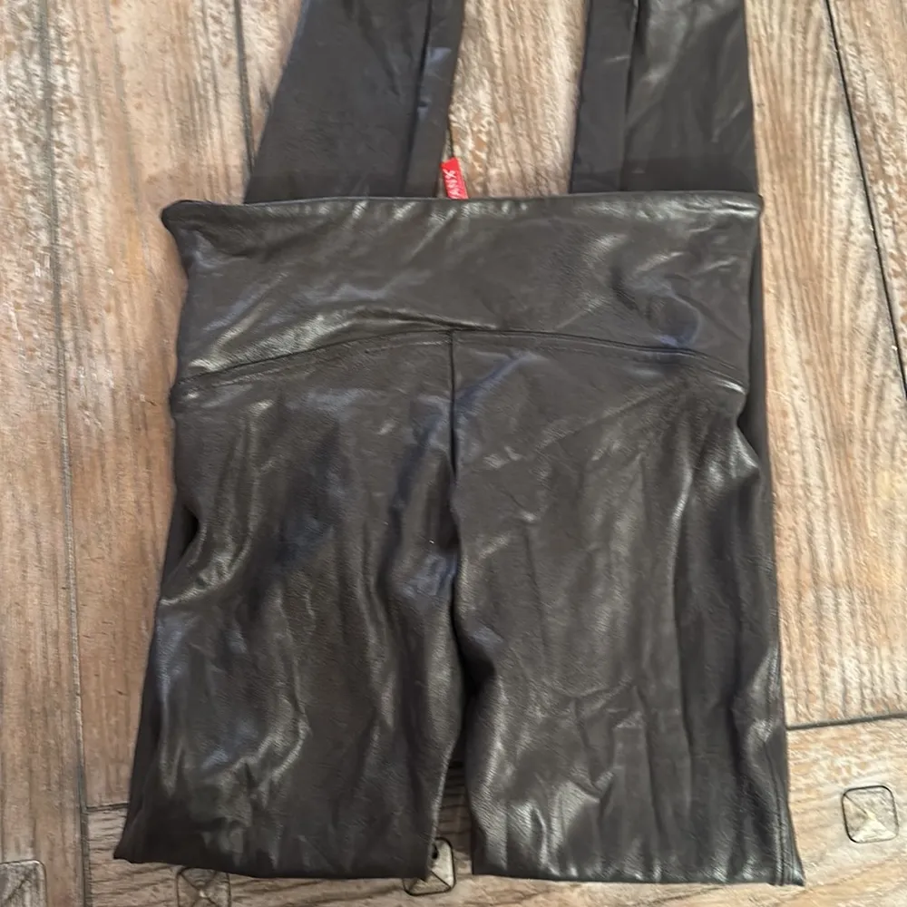 Spanx faux leather leggings - Image 3