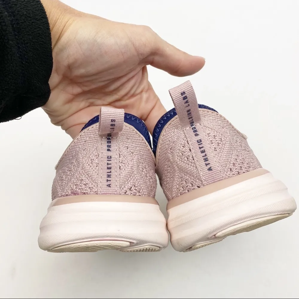 APL Techloom Phantom Trainers Sneakers: Rose Dust Pink/Navy Blue - Image 10