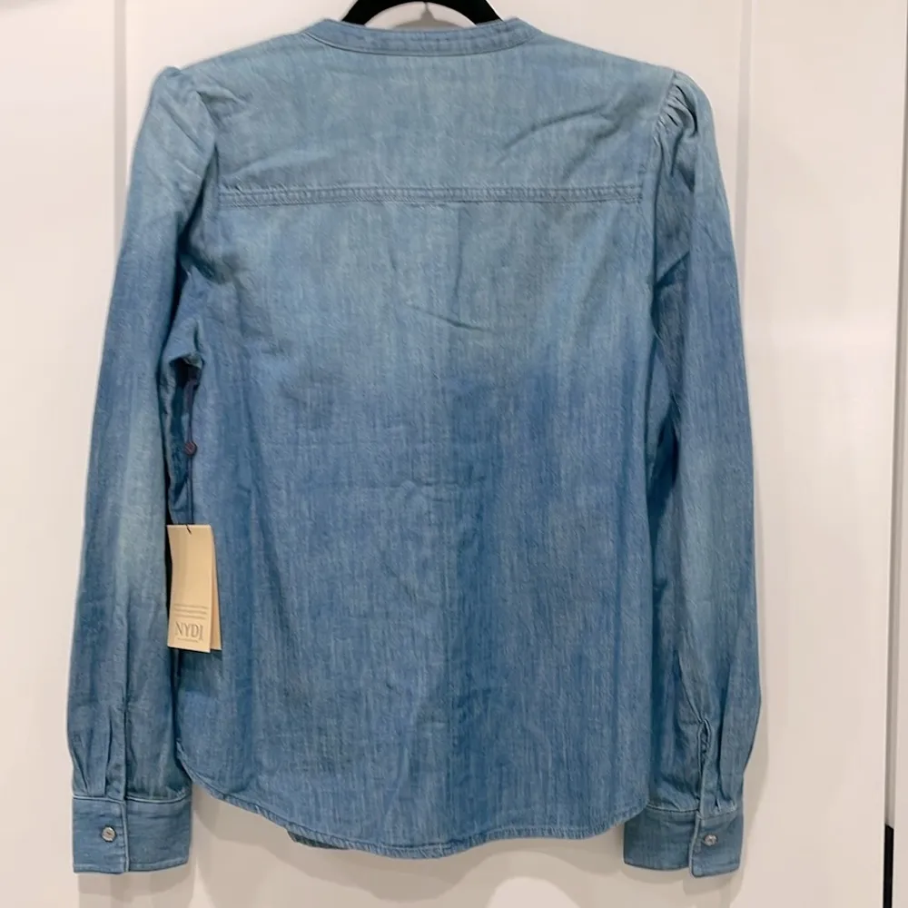 NYDJ puff sleeve Denim Shirt light blue wash front button down full sleeves NWT - Image 4