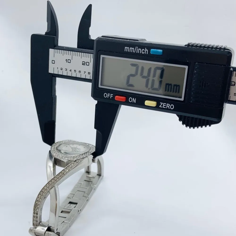 Dkny womens  Quartz 24mm size 6” new battery - Image 7