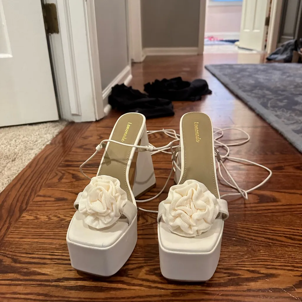 Aimer Flower Strappy Platform Heels Ivory Princess Polly - Image 4