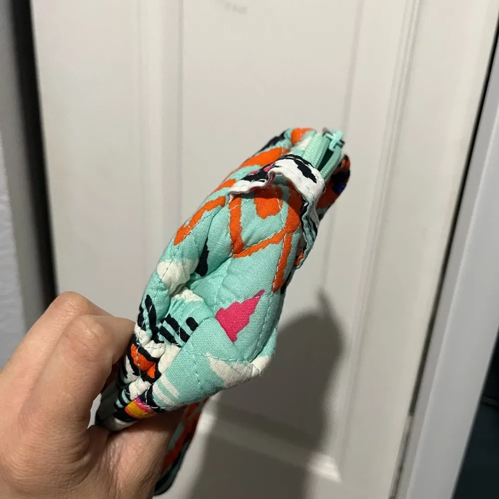 Vera Bradley Small Cosmetic bag - Image 2