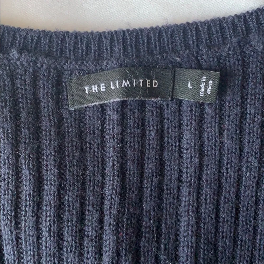 The Limited sweater - Image 4