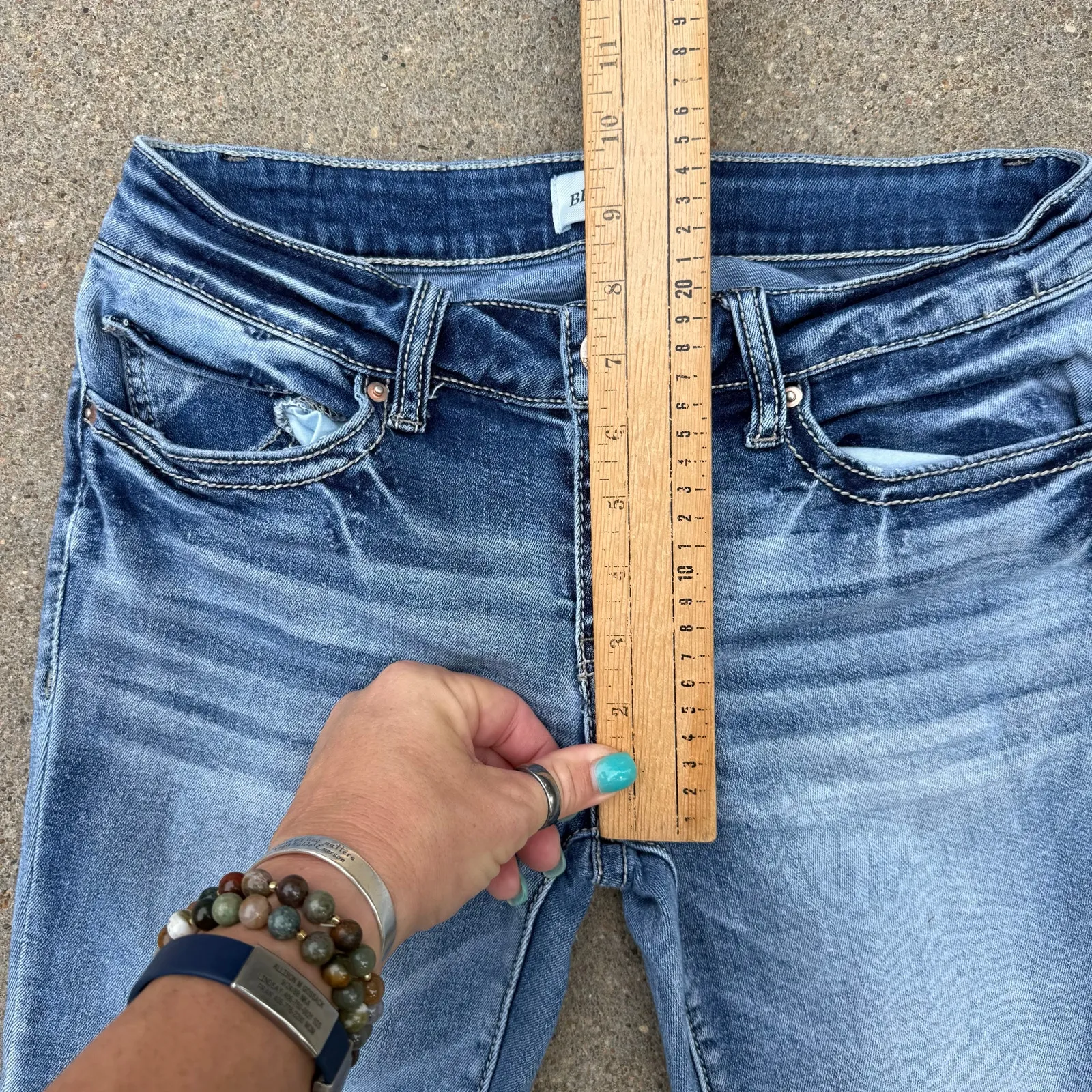 Buckle BKE Stella Slim Fit Low Rise Crop Capri Blue Jeans Size 27 Style BGK111 - Image 7