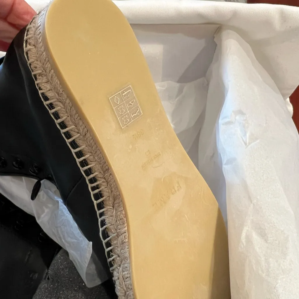FRAME Le Boston Espadrille Black Boot - Image 10