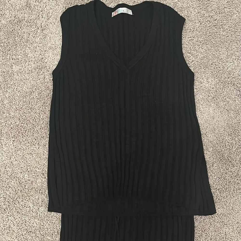 Veda Sweater Set Sz M - Image 7