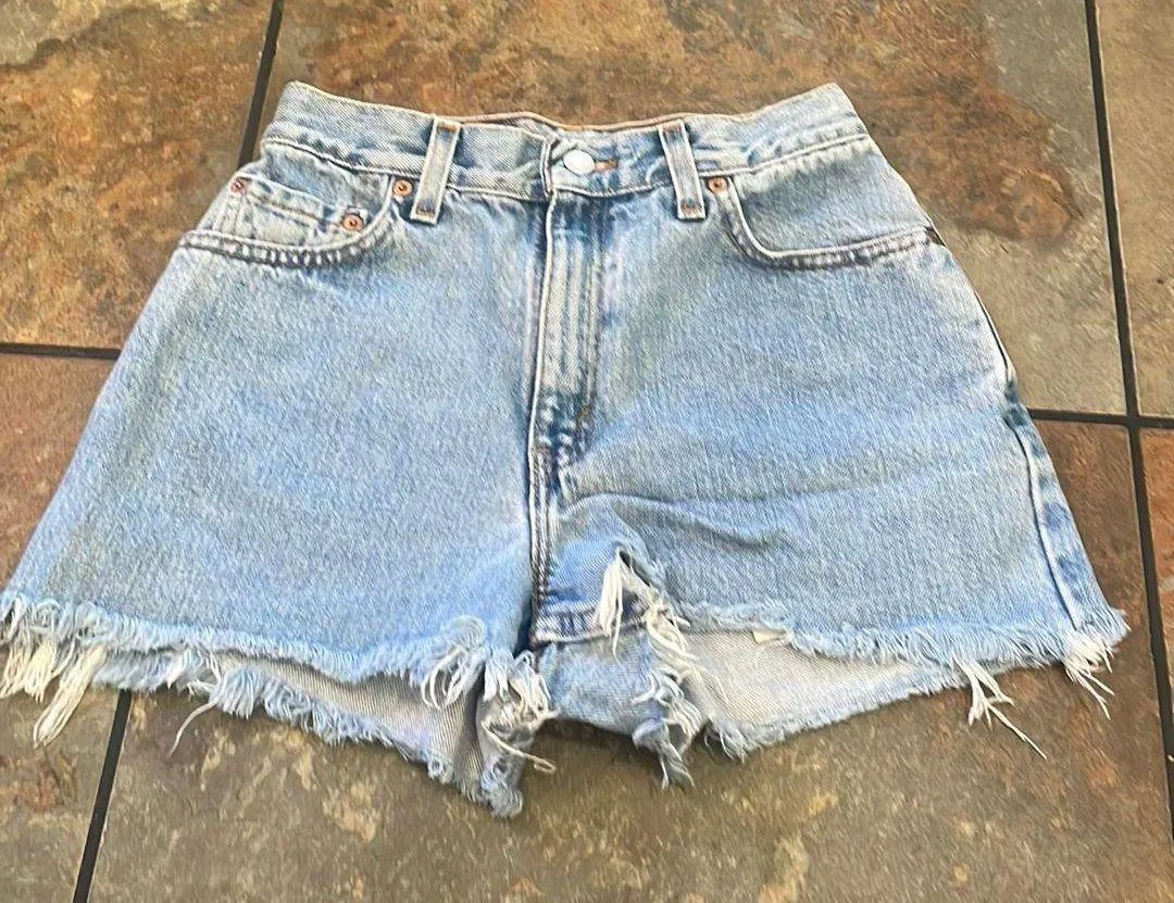 L.E.I  Jean Shorts  - Image 5