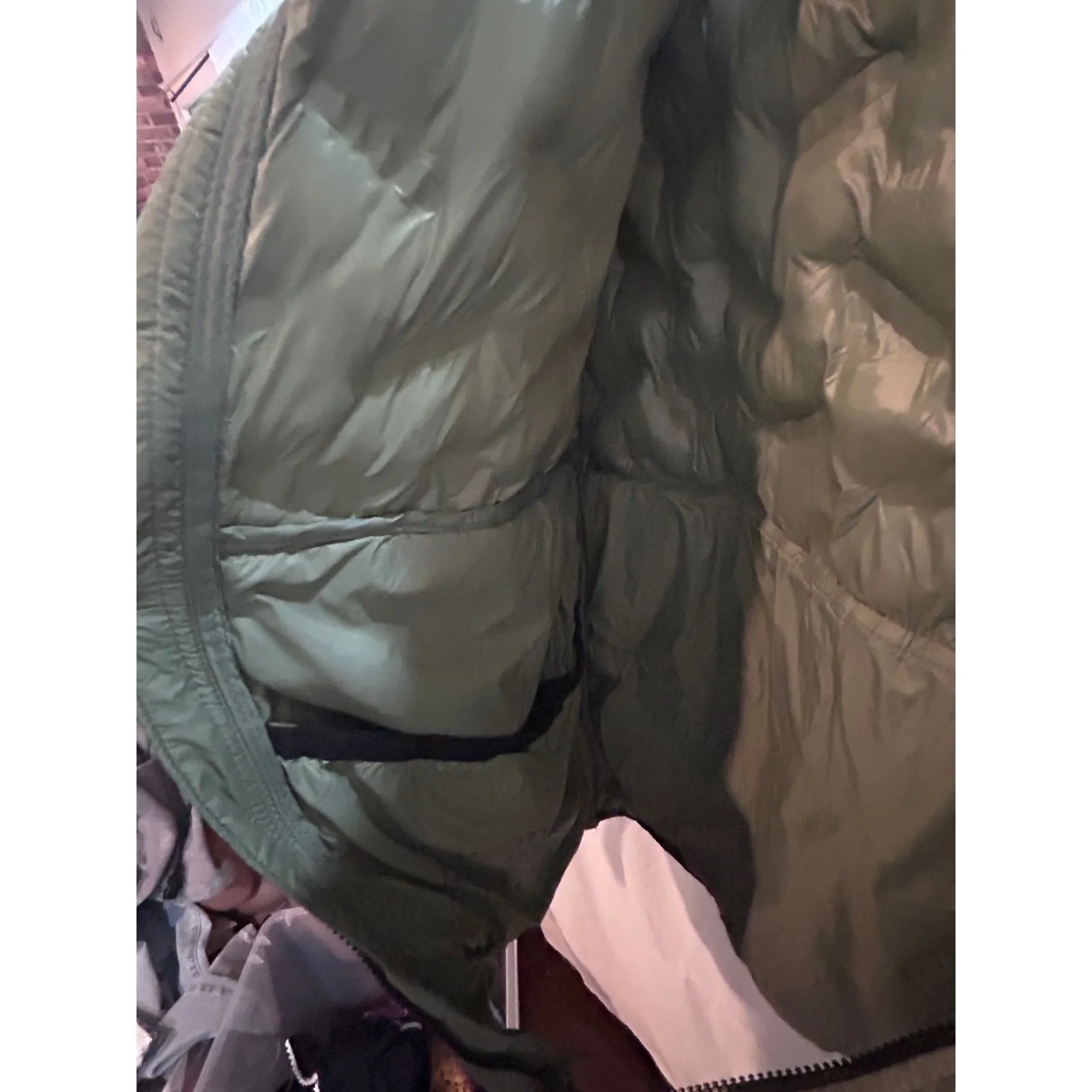 Olive Green Packable Hooded Down Puffer Jacket Small - Image 4