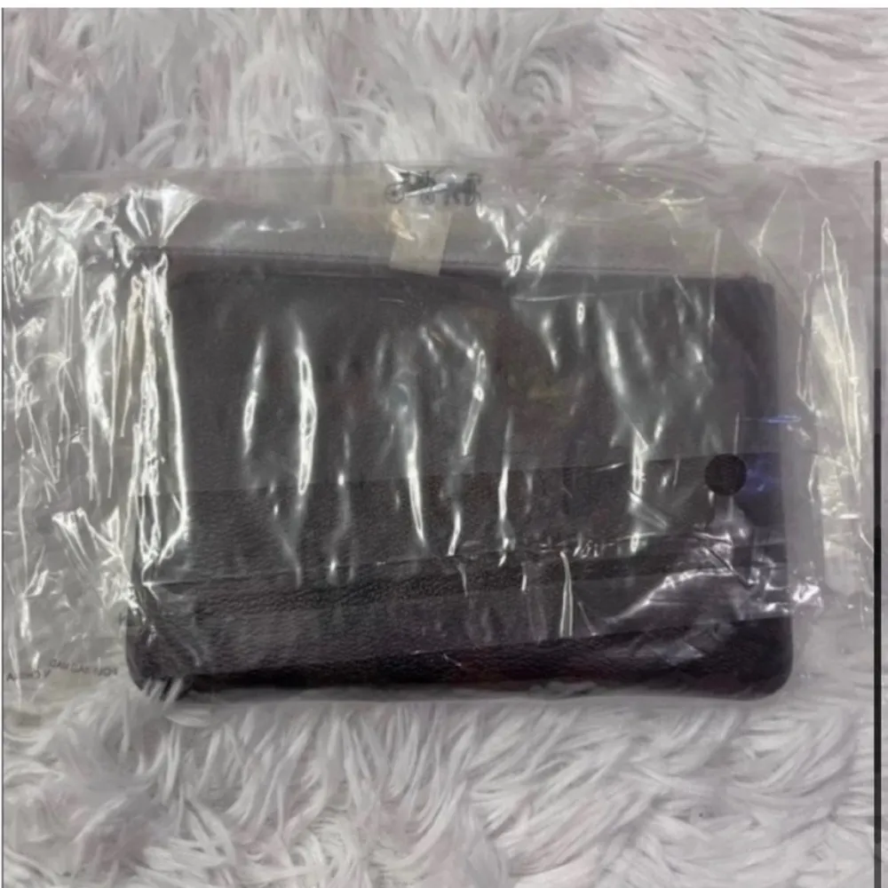 COACH Corner Zip Wristlet In Signature Canvas Brown Red Gold NWT Designer - Image 5