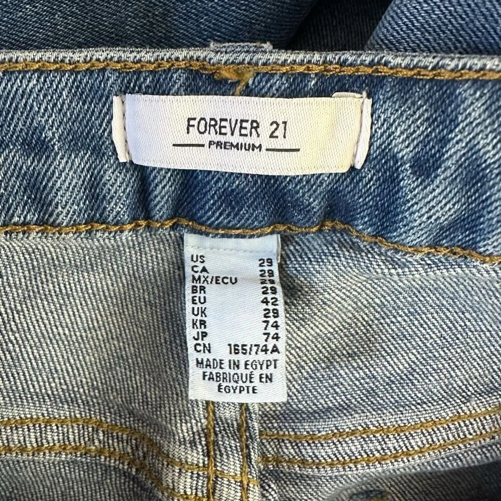 Forever 21 High Rise Slim Fit Flare Leg Jeans Size 29 - Image 4