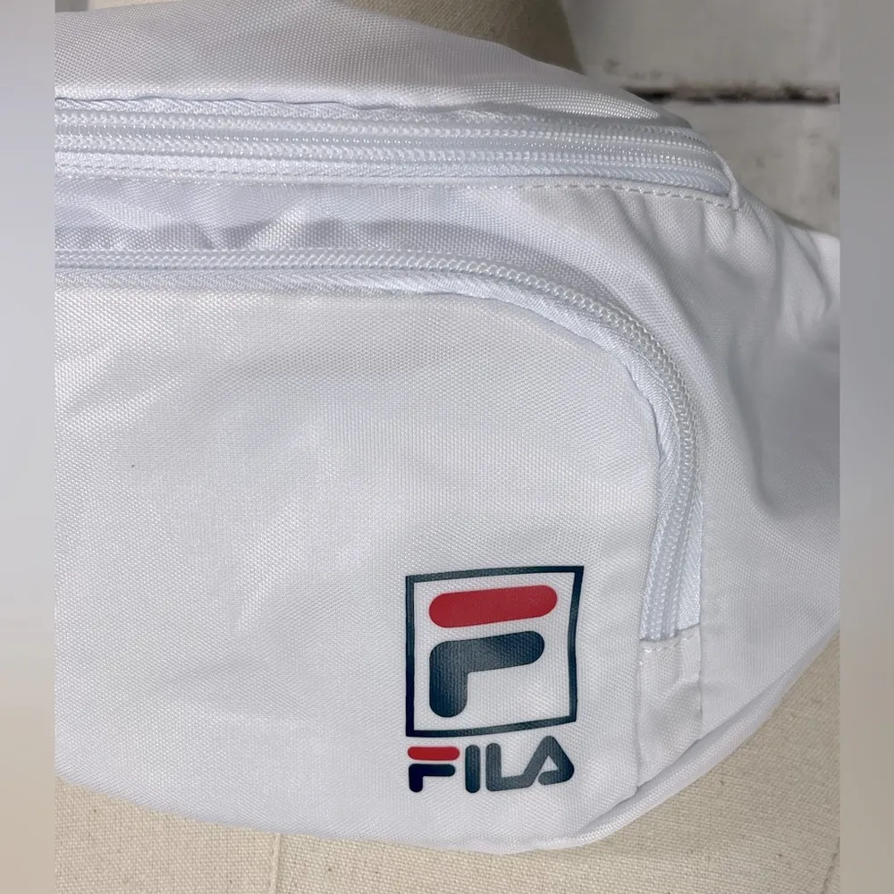 Fanny Pack/Belt Bag White w Red/Navy Logo - Image 3