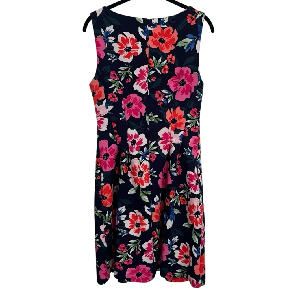 Vince Camuto Summer Floral Print Scuba Dress Garden Party Wedding Guest Size 8 - Image 5