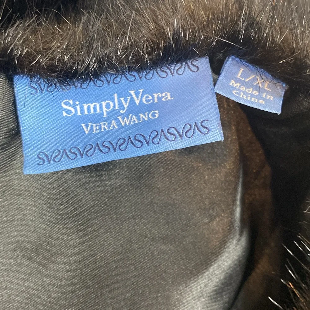 Vera Wang Faux Fur Black Sleeveless Vest L/XL - Image 4