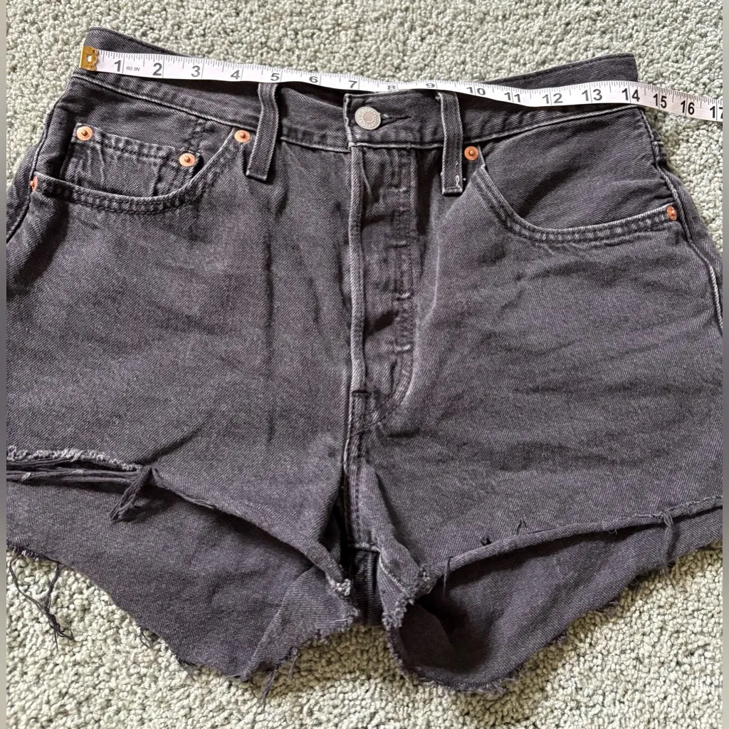 Levi’s 501 Black Cut Off Jean Shorts Button Fly Denim High Rise Womens Size 28 - Image 2