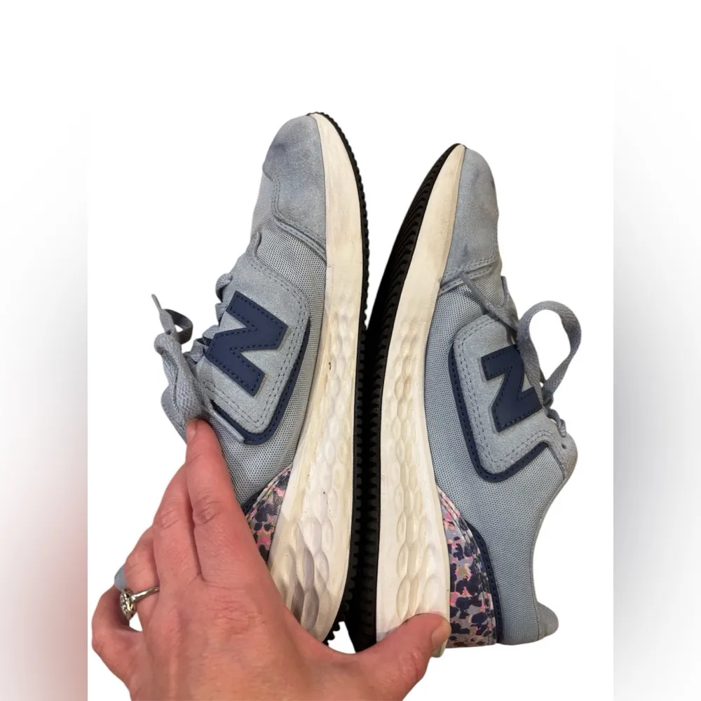 New Balance Women's Fresh Foam X70 V1 shoe size 8 - Image 5