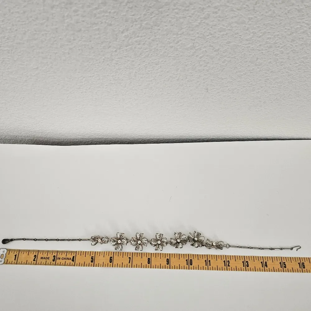 Vintage metal enameled bow rhinestone center short necklace choker Gold - Image 6