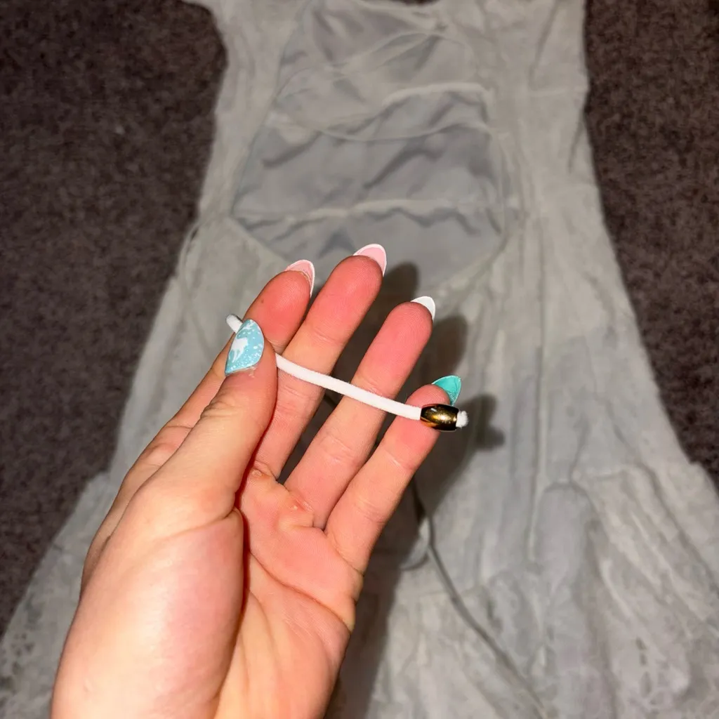 White Lace Dress with Ruffled Hem - Image 6