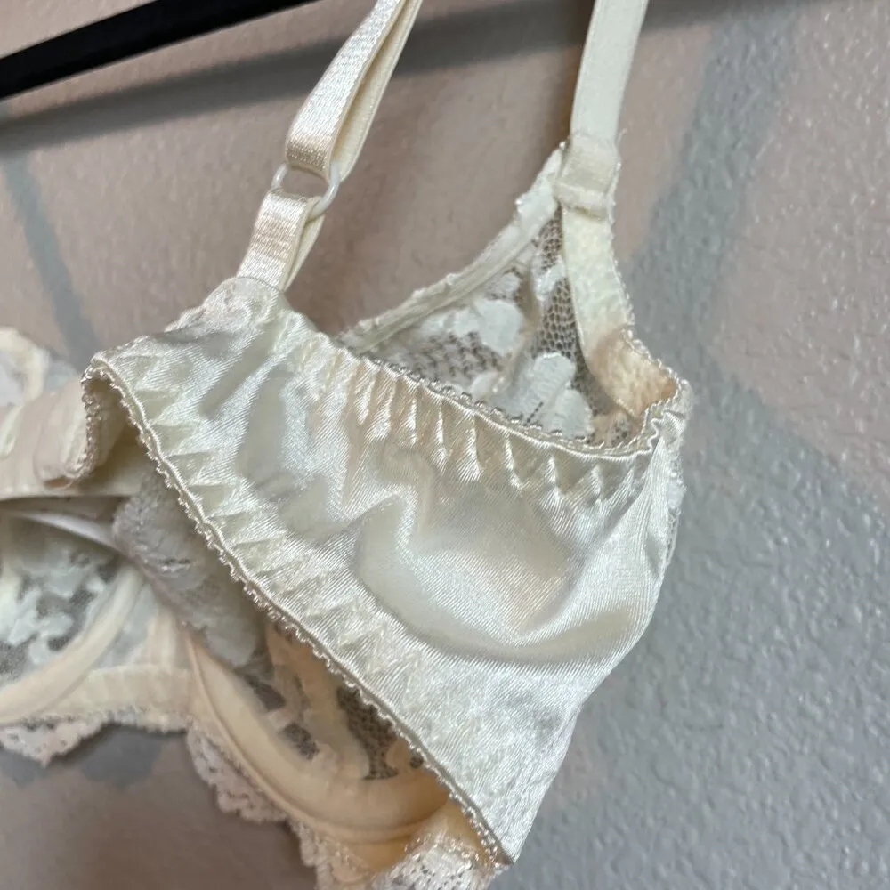 Vintage Victoria's Secret Bra 34B Ivory Lace Pearls Sequins Dainty Sexy - Image 13
