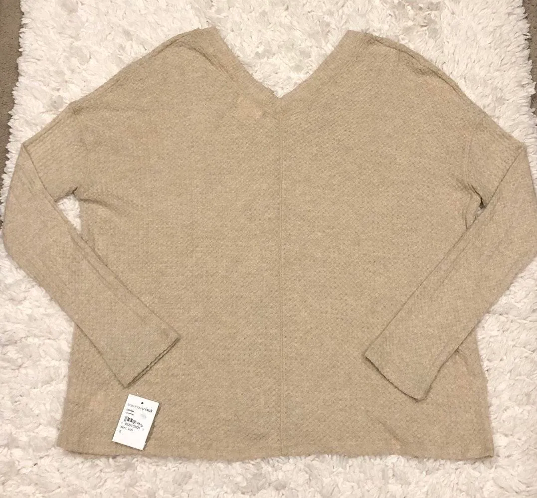 PST by  V-Neck Thermal Top Small - Image 4