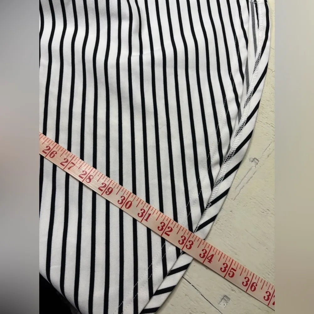 Minkpink Find Me Guilty Halter Dress Black White Stripes New Size Large 12 Mini - Image 4