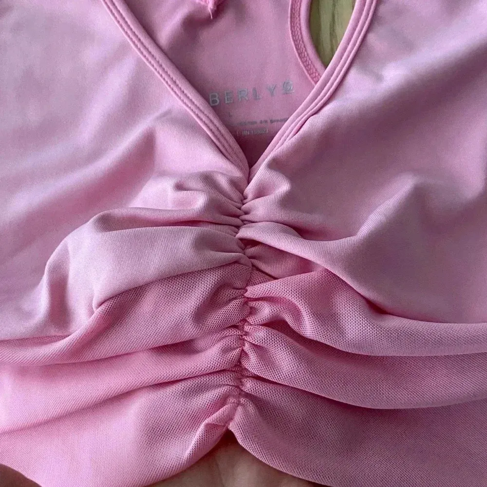 🆕Kimberly Pink Mesh Insert Rushed Sport Set L🆕 - Image 8