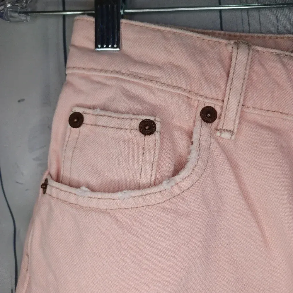 Zara Faded pink Jean shorts - Image 4