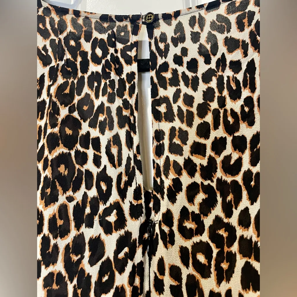 Reformation Leopard‎ Print Animal Print Short Sleeve V-Neck Mini Dress 2 - Image 3