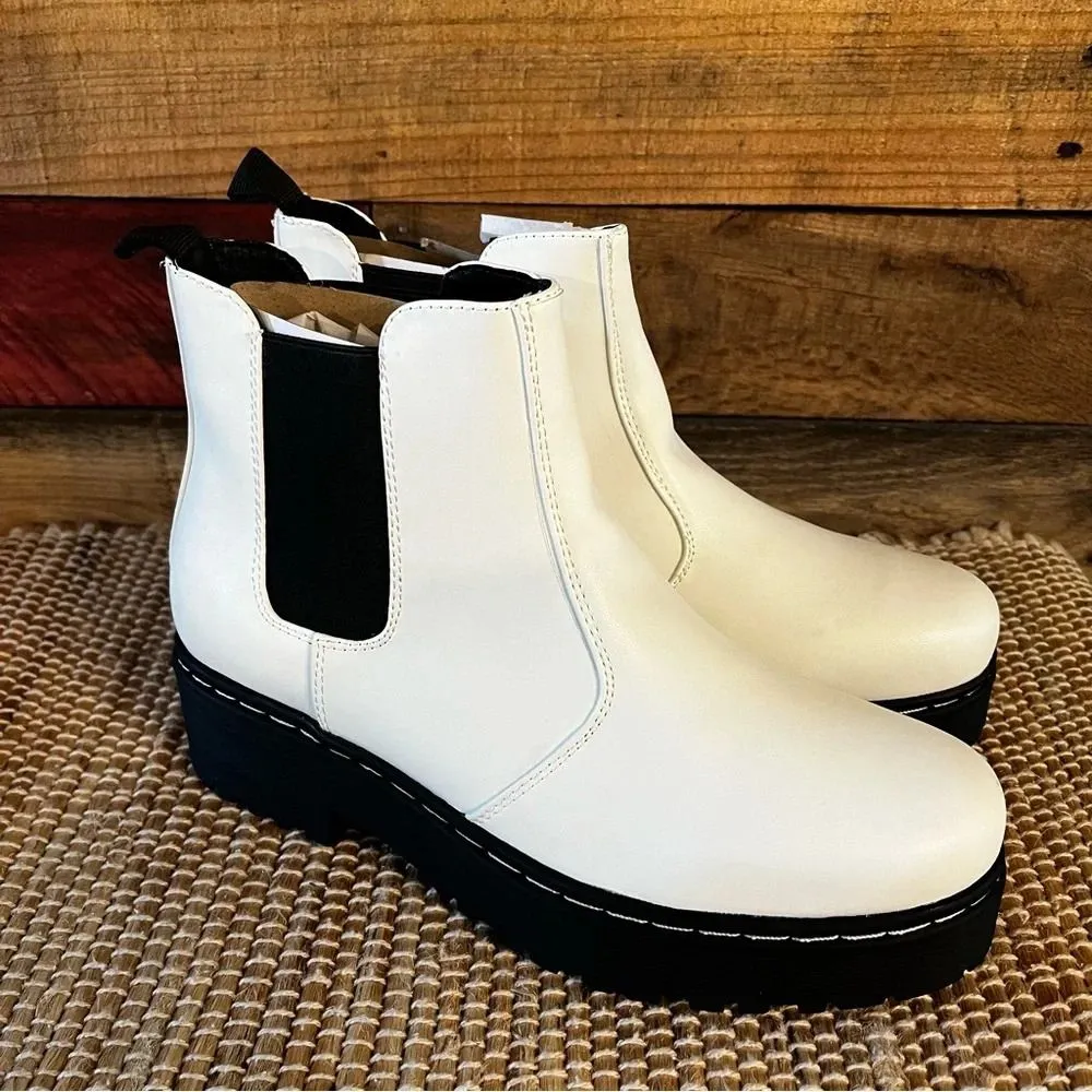Story White Platform‎ Boots Size 8 - Image 3