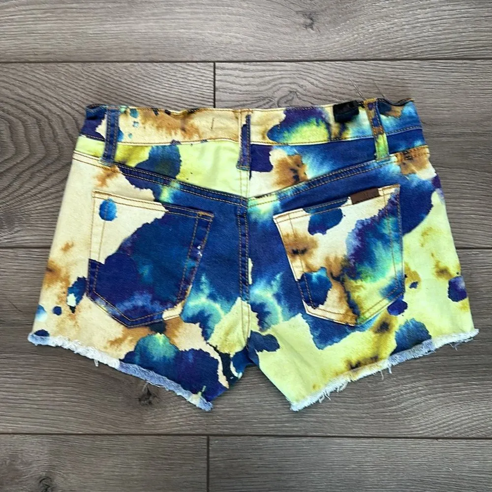 NWOT Joe's Jeans Supernova Yellow Blue Tie Dye Cut Off Stretch Jean Shorts 25‎ - Image 3