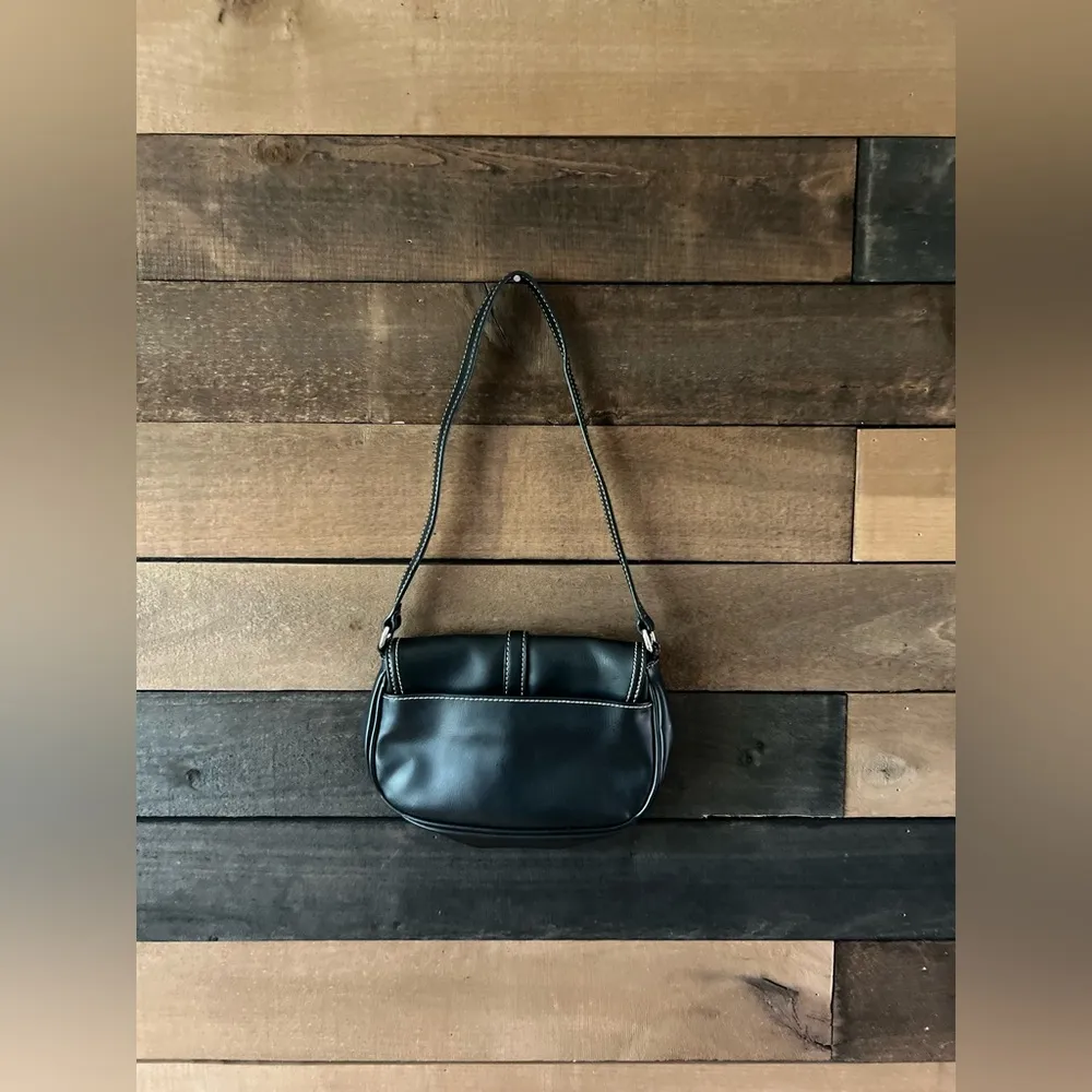 Y2K Nine West Black Shoulder Bag – Mini Baguette Purse with Contrast Stitching - Image 8