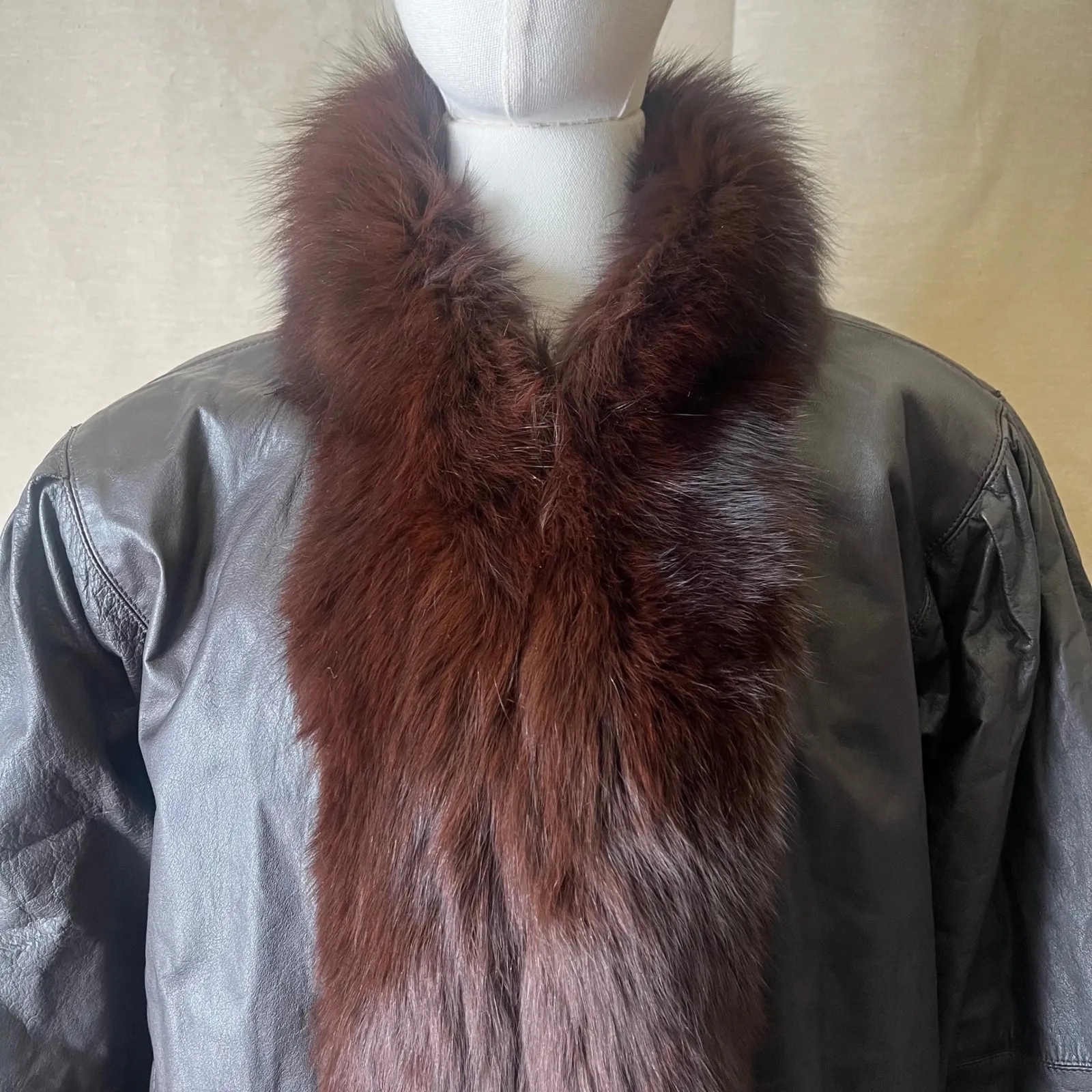Vintage 1980s Roxciticus Leather Fox Fur Oversized Coat M/L Espresso Brown Luxe Size L - Image 7