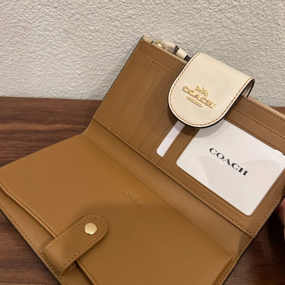 coach Phone Wallet In Signature Canvas With Floral Cluster Print ch720 - Image 3