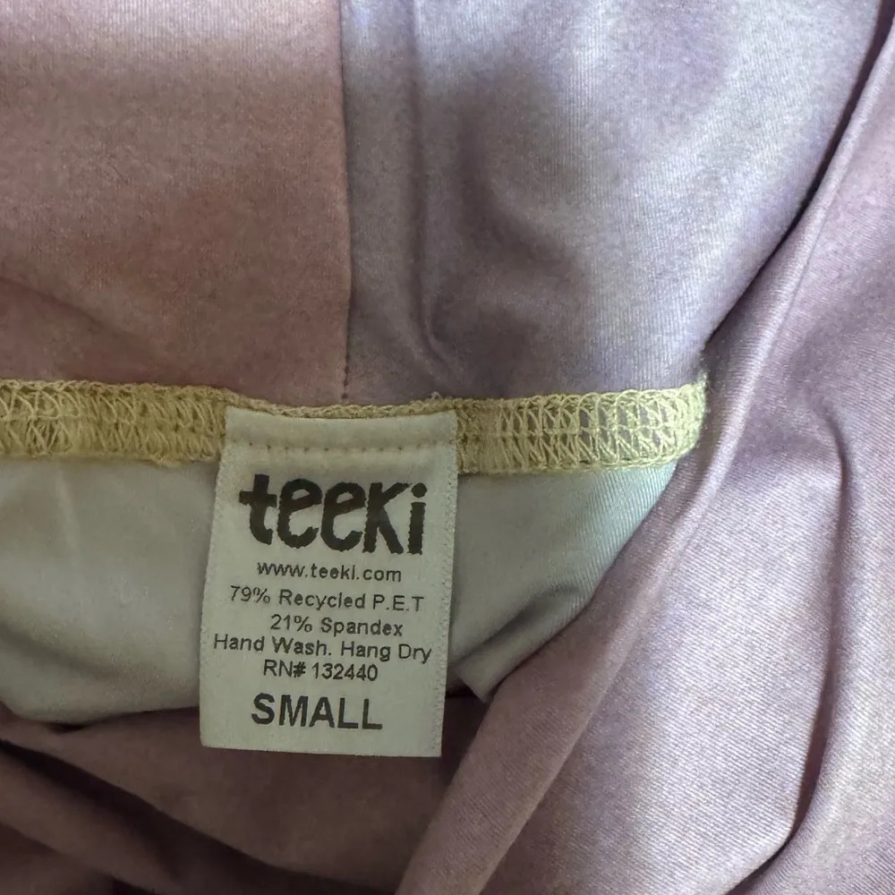 TEEKI Desert cactus Sun purple print hot Pants Leggings Size Small ~NWOT USA Sm - Image 4