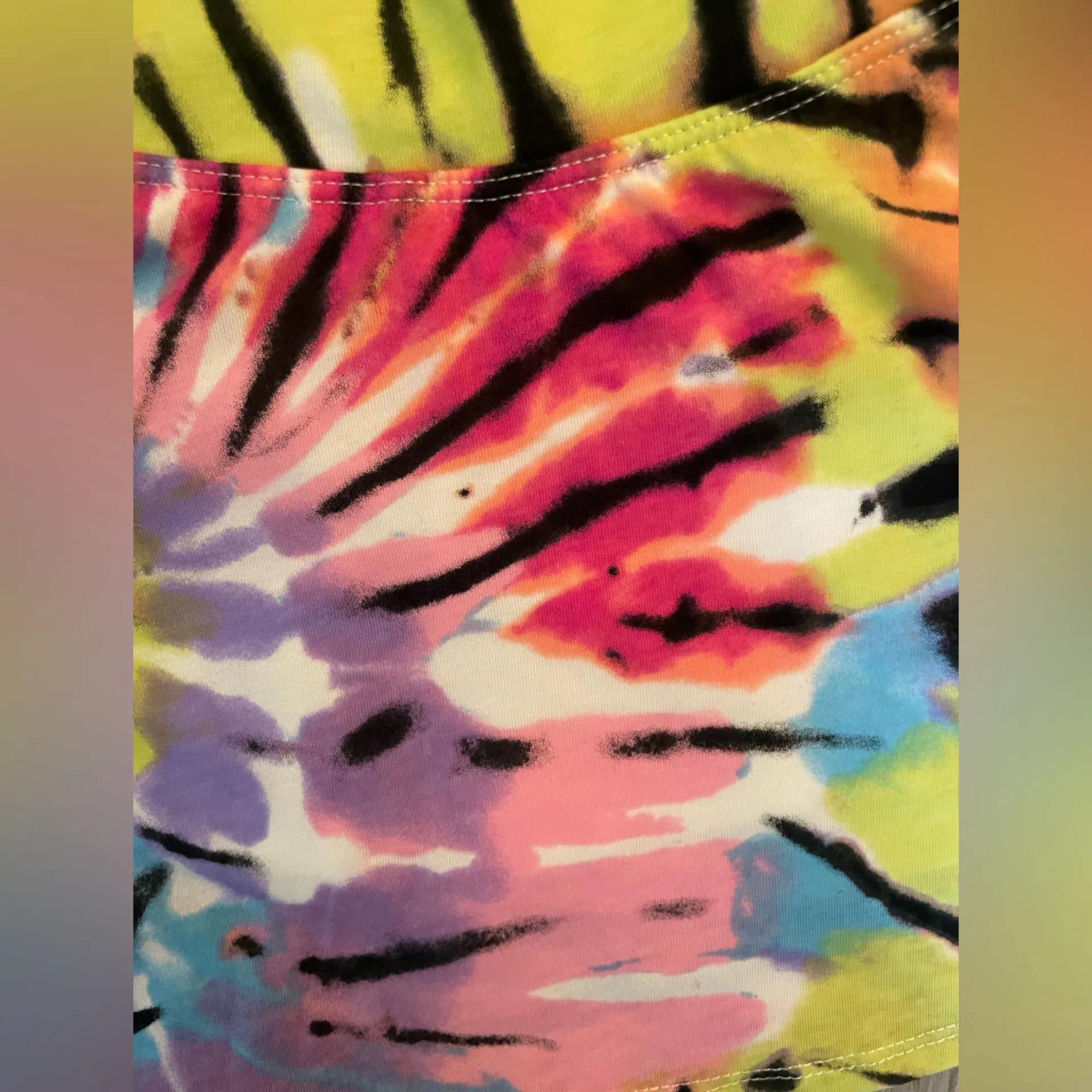 Place Multicolor Tie - Image 2