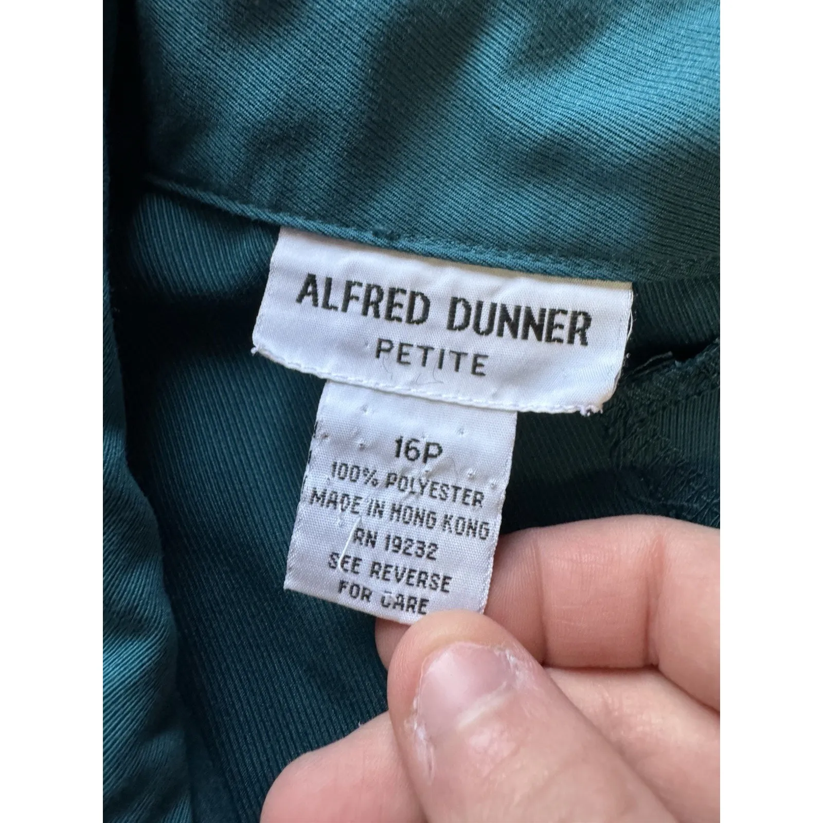 Alfred Dunner Women Size 16P Petite Full Zip Lightweight Jacket Embroidered City - Image 3