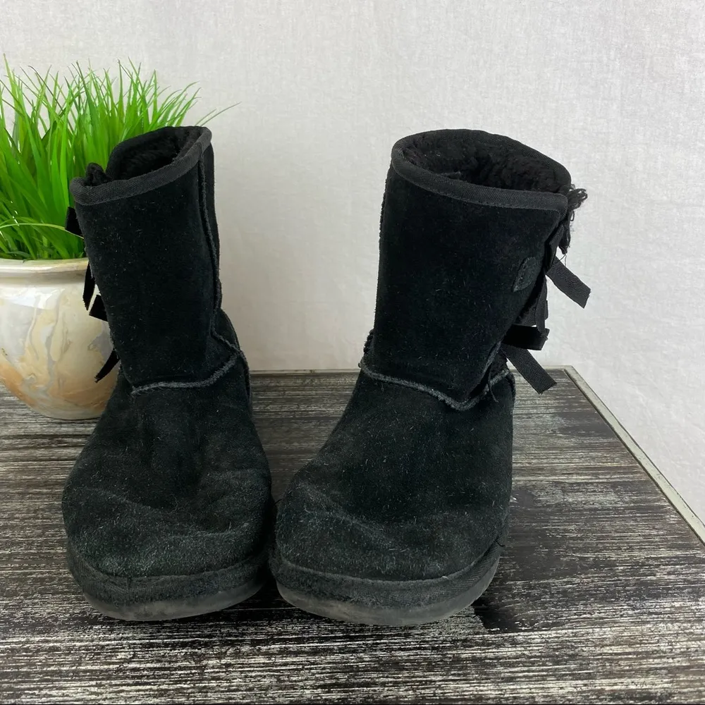 Ugg Black Koolabura Victoria Short Bow Boots 5 - Image 3