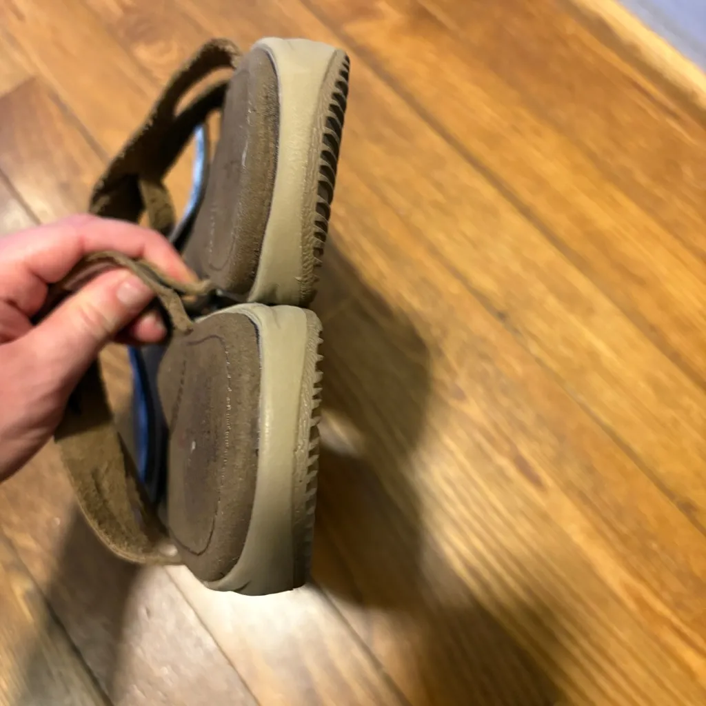 Columbia Women’s Leather Beaded Slide SlipOn Sandals Brown Blue Geometric Sz 10 - Image 3