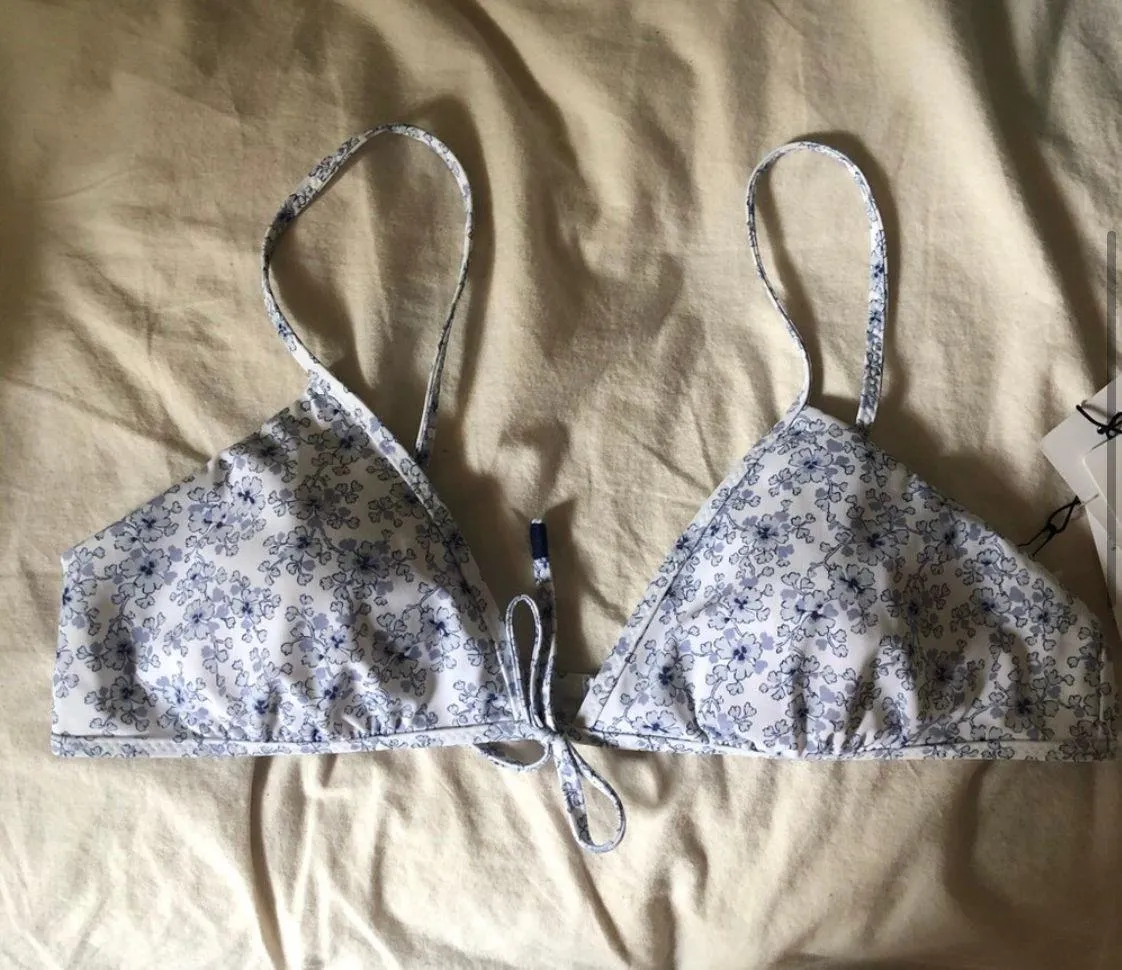 Blue Floral Bikini Top  - Image 3