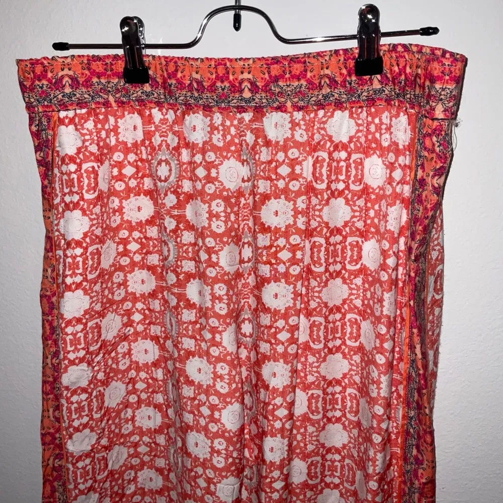 Vibrant, fun, flowy, pull-on, wide leg pants - Image 3