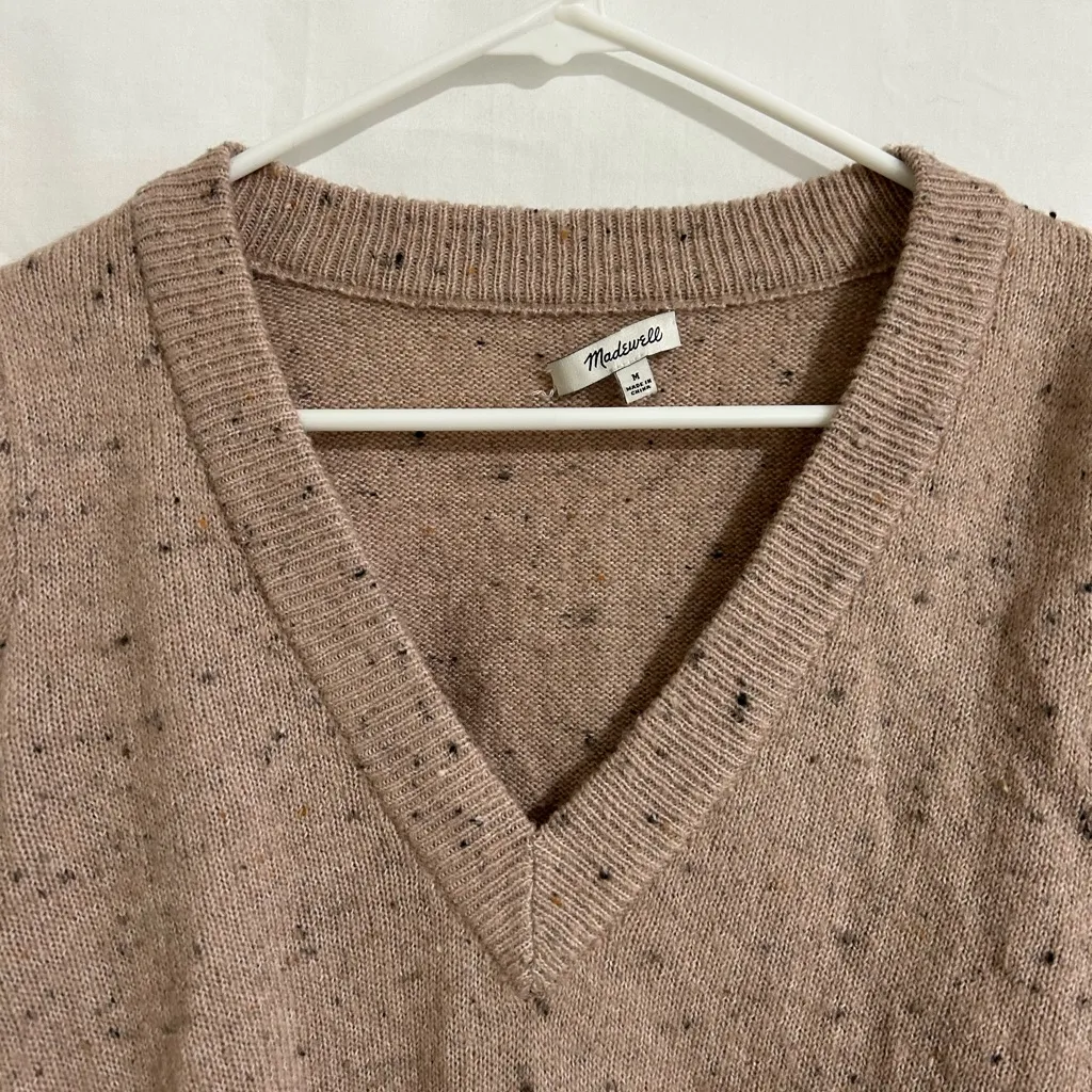 Madewell Donegal Westgate V-Neck Sweater‎ in Coziest Yarn Size Medium - Image 4