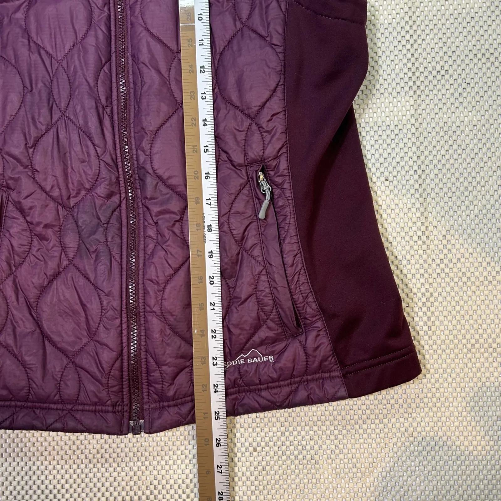 Eddie Bauer Vest Primaloft Quilted Puffer Lightweight Purple Full Zip‎ Mens L - Image 9