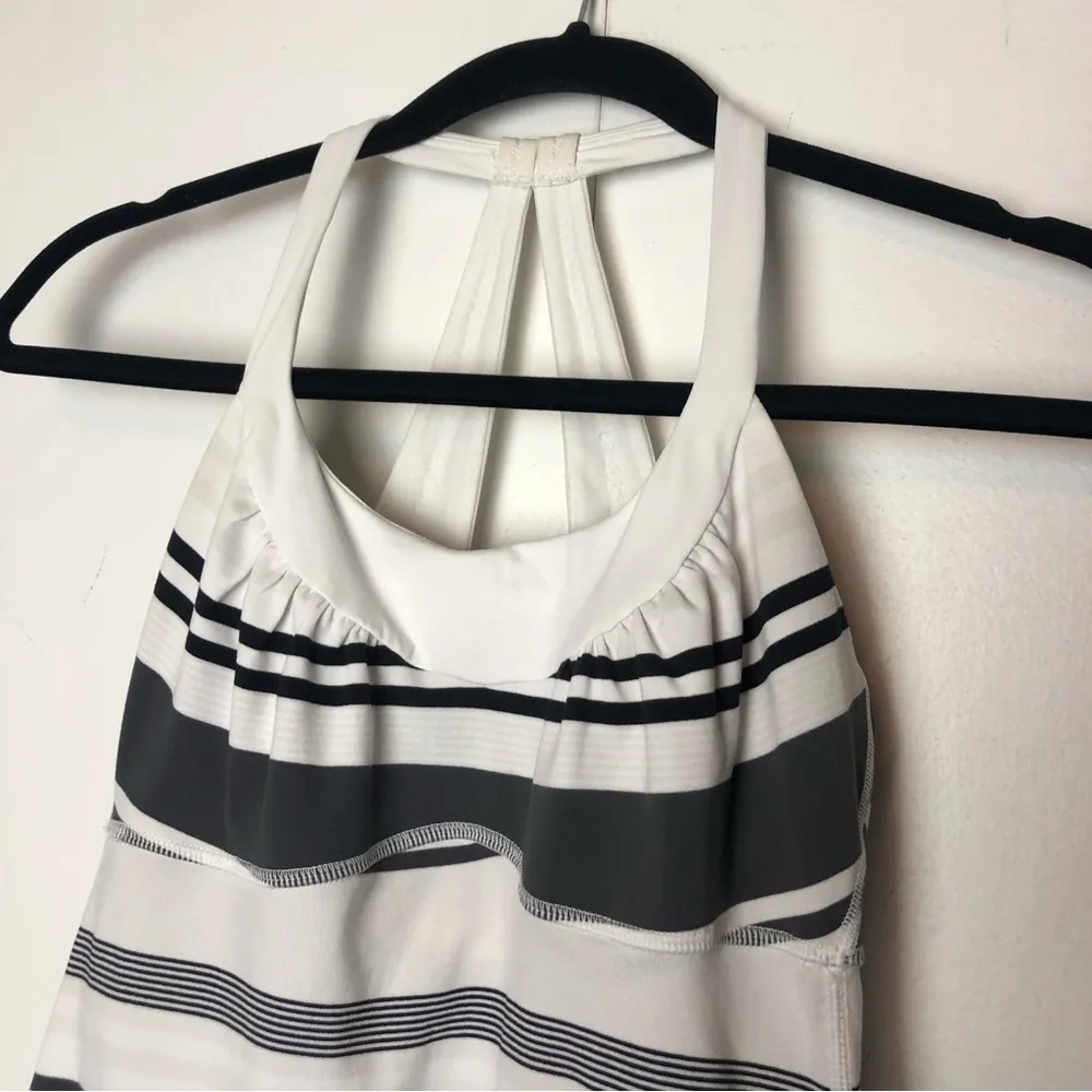 Lululemon Scoop Me Up Tank II in Groovy Stripe Nimbus and Black - Image 4