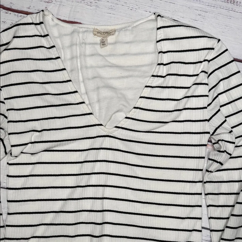 Pilcro Black and White Striped V-Neck Bodysuit - Image 4