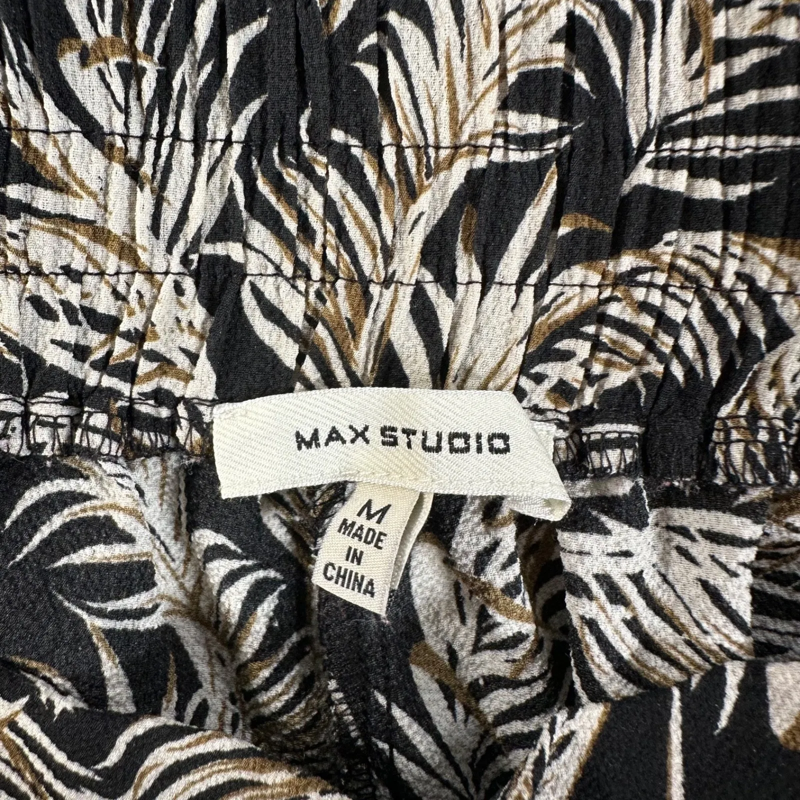 Max Studio Palm Print Wide Leg Pants Women's Medium Elastic Waist Flat Front - Image 5