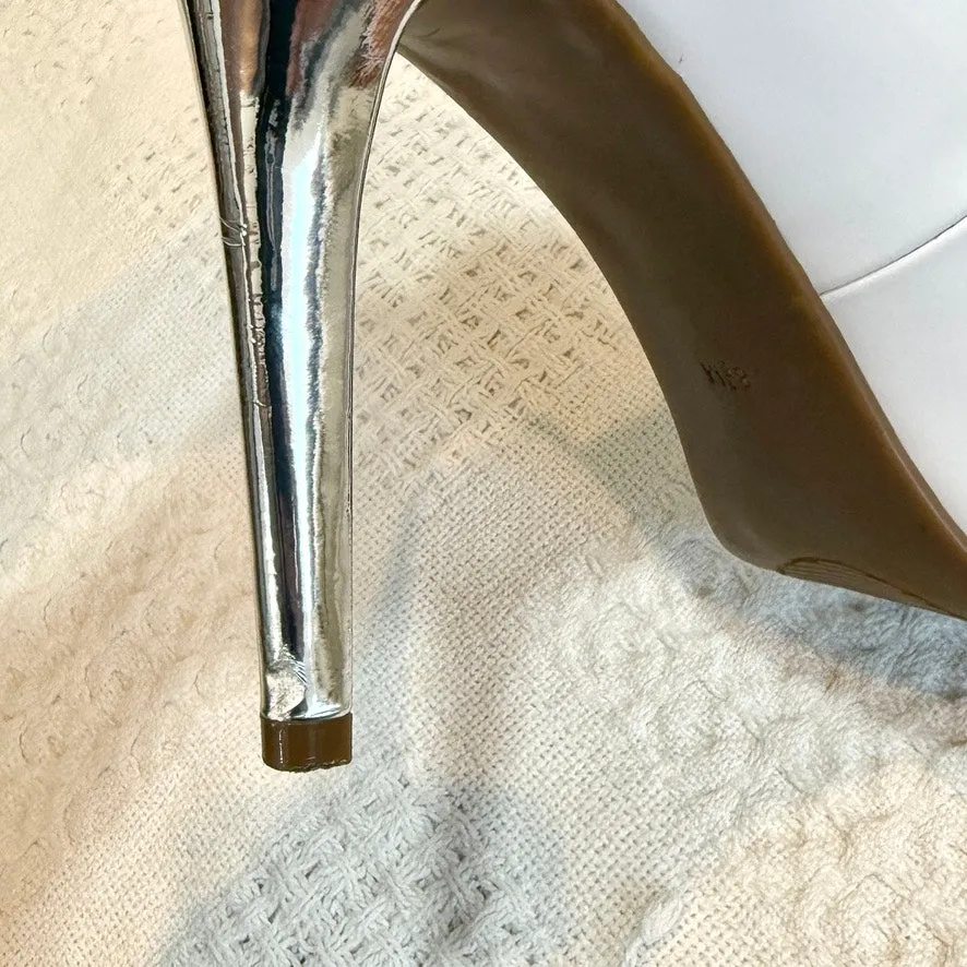 Guess Los Angeles patent 8 1/2 platform peep toe pump 4.5 inch heels 2675 - Image 2