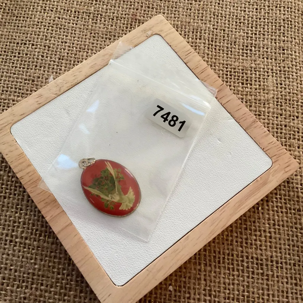 Vintage Brass Oval Pendant With White Dove & Holly Design - Image 2