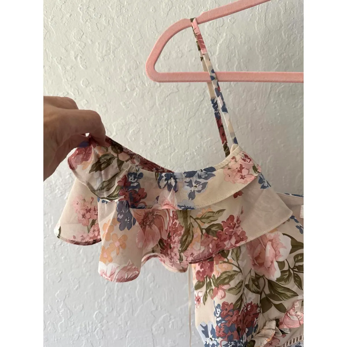Floral Print Women's Maxi Dress with Ruffle Detail Size M - Image 2