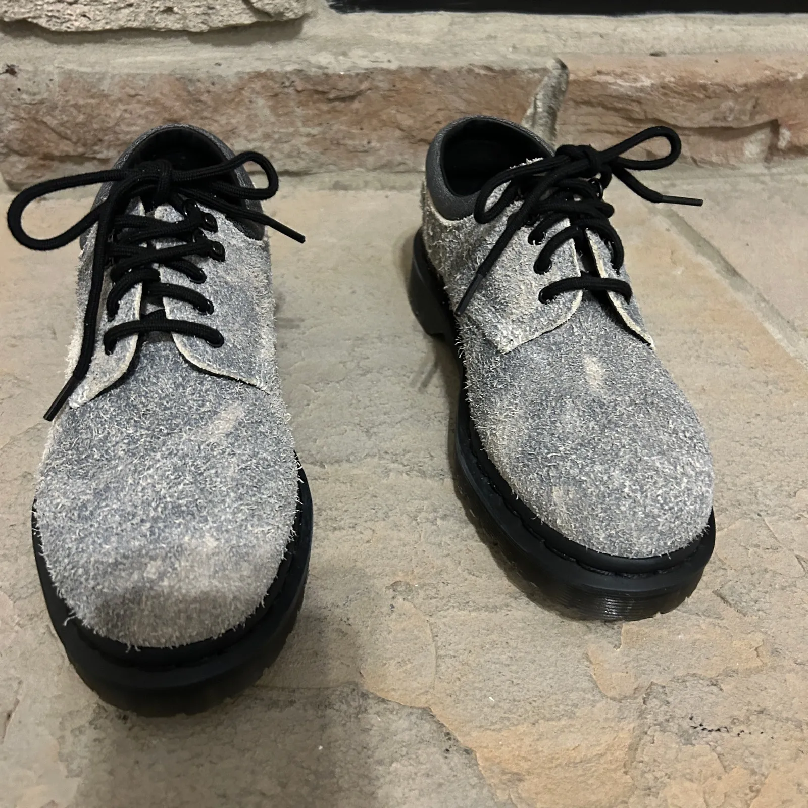 NEW Dr. Martens 8053 Stonewashed Suede Casual Shoes in Grey Men’s 8 | 7 Women’s - Image 10